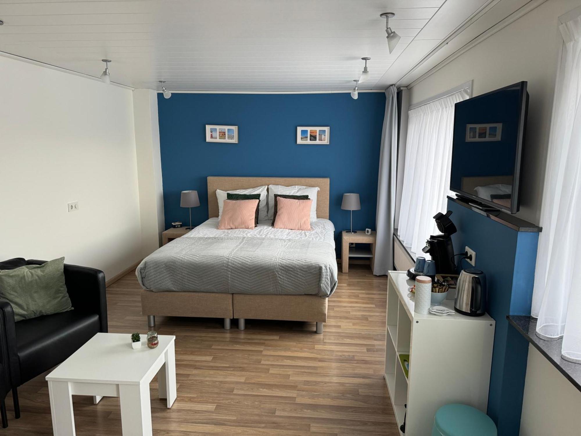 Bed & Breakfast Binisa *
